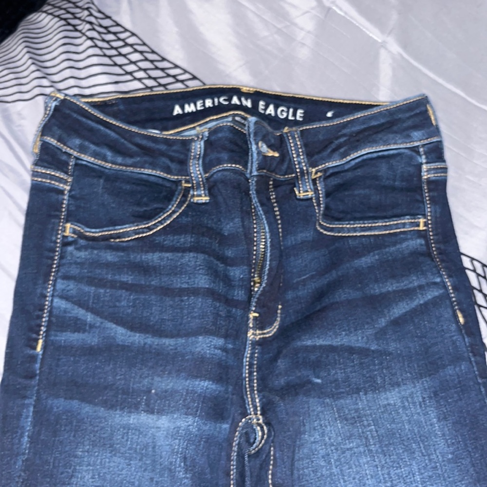 dark wash american eagle jeans